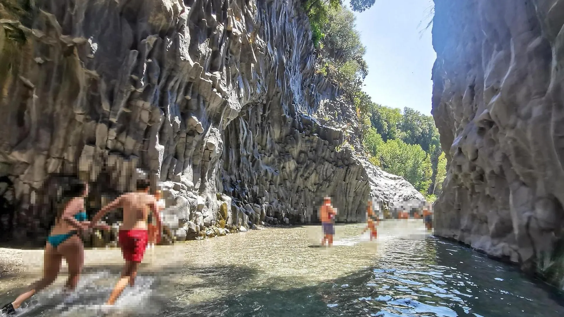 Villa Aura Graniti Italy