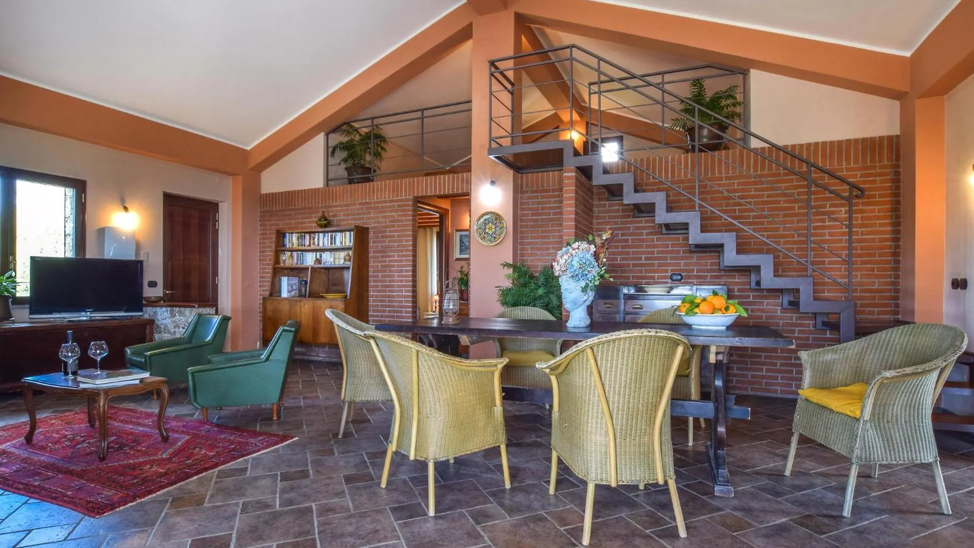 Villa Aura Graniti 0*,