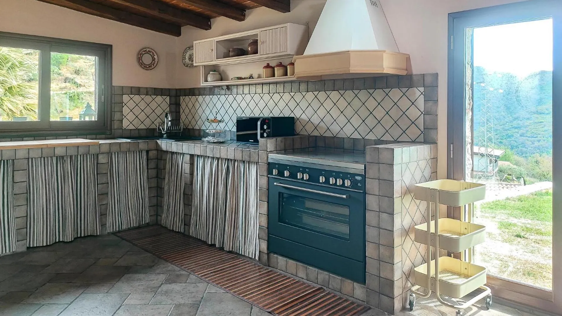 Villa Aura Graniti Feriehus