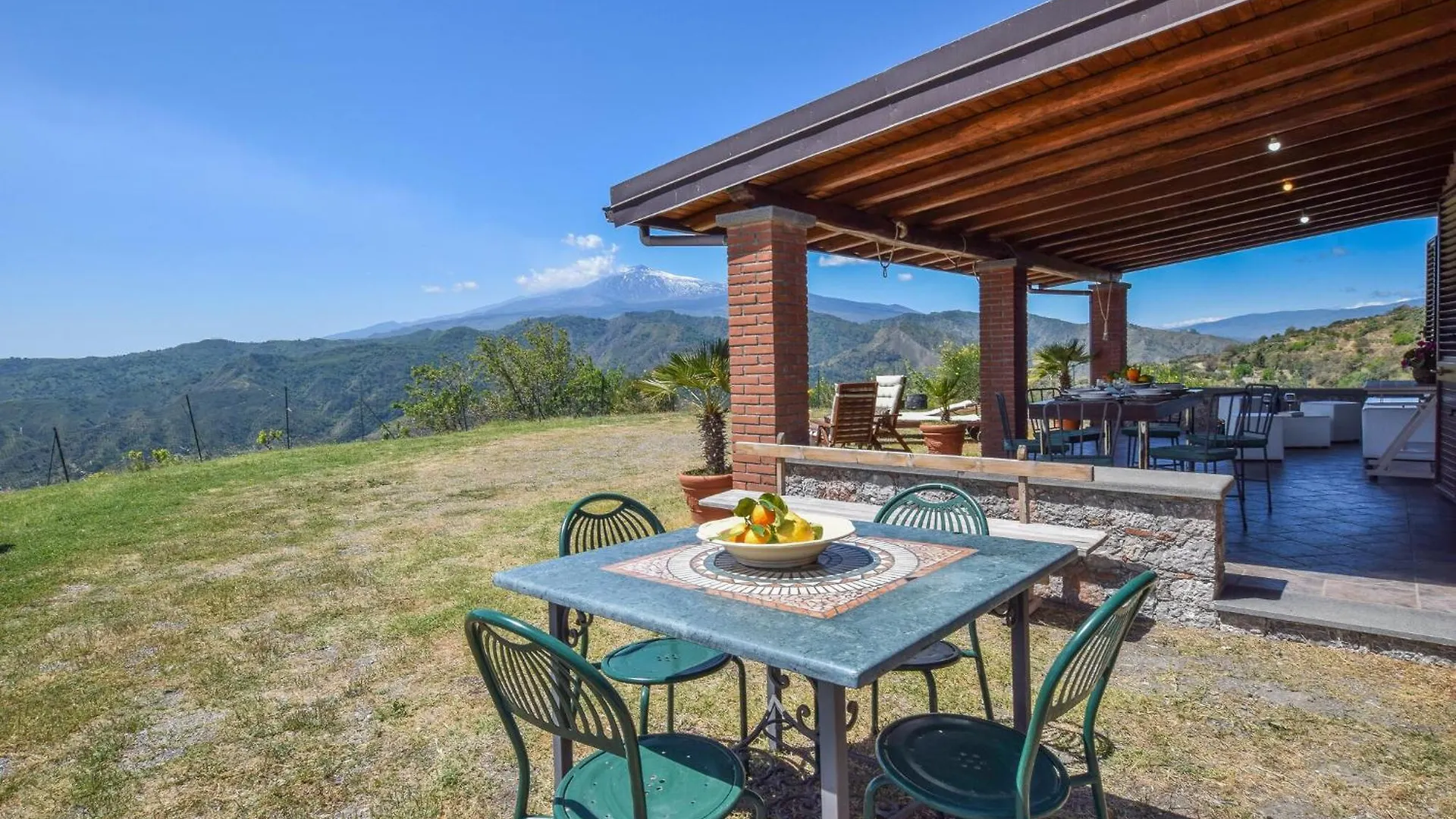 Villa Aura Graniti Feriehus